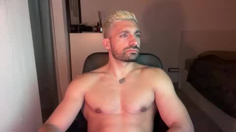 tarquit8 online show from 09/11/25, 09:37