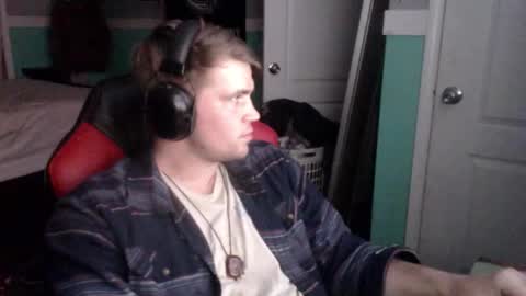 tarus333 online show from 10/26/25, 09:37