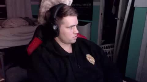 tarus333 online show from 11/03/25, 01:19