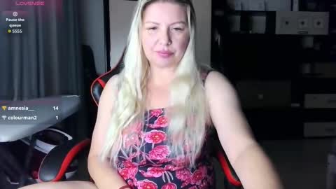 Tasha  Moon online show from 10/15/25, 03:34