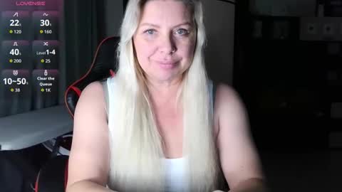 Tasha  Moon online show from 10/26/25, 03:29