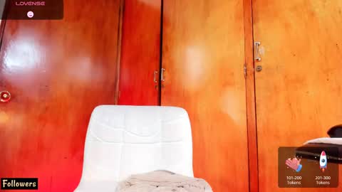 Snapshot of tasha_gatti chatting on 02/14/25, 12:03 instagram Gattitasha online show from 02/14/25, 12:03