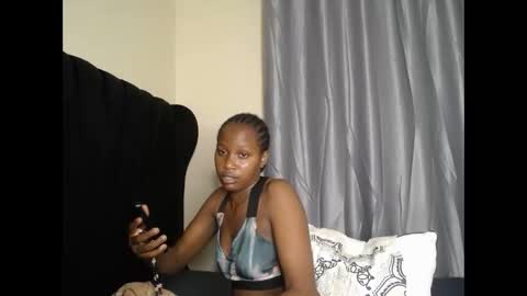 Ireen online show from 10/31/25, 06:42