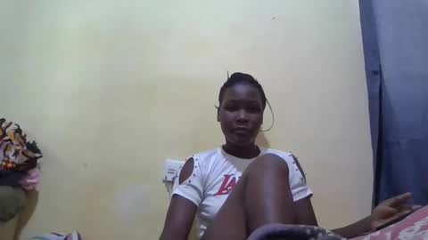 Snapshot of tashacute20 chatting on 04/25/26, 01:41 tashacute20 online show from 04/25/26, 01:41