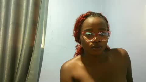 Snapshot of tashacutey chatting on 01/05/25, 03:13 Tasha online show from 01/05/25, 03:13