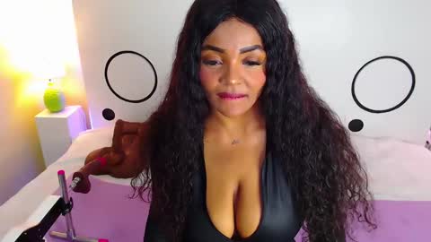 Tasha online show from 01/19/25, 01:55