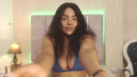 Tasha online show from 10/05/25, 01:09