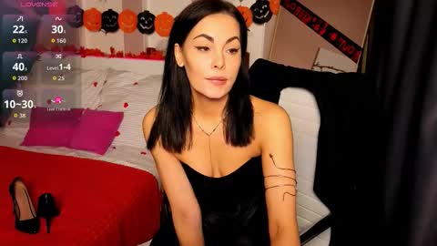 Tasha online show from 10/30/25, 09:15