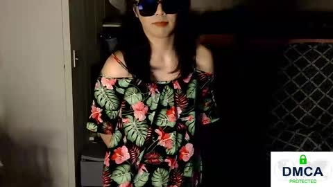 TashaKai online show from 02/21/25, 03:21