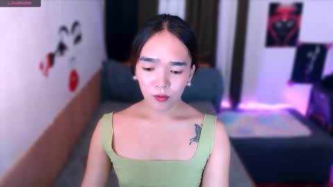 Snapshot of tashamourine chatting on 04/20/26, 09:27 tashamourine online show from 04/20/26, 09:27