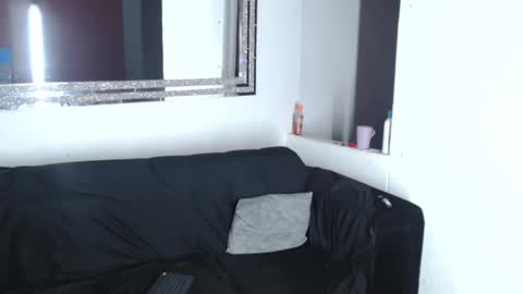 tashasant online show from 12/03/24, 06:04