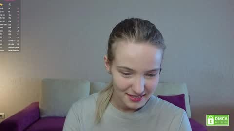 Snapshot of tashinapetitto chatting on 05/19/26, 07:37 Your Ressie online show from 05/19/26, 07:37