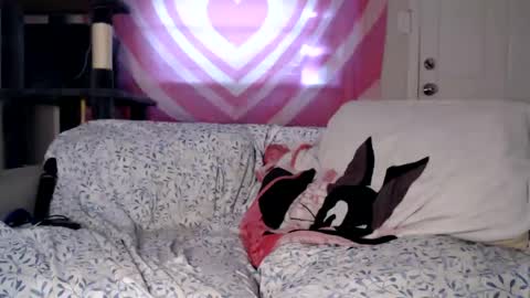 Tastee Kitty online show from 09/25/25, 04:54