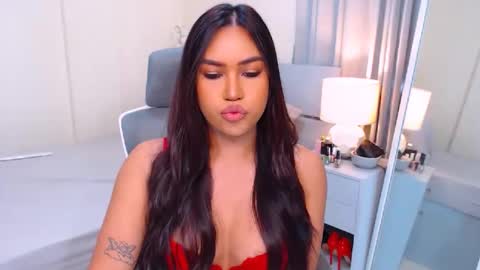 Snapshot of tasteofinnocence chatting on 03/08/26, 02:59 Miss Tati online show from 03/08/26, 02:59