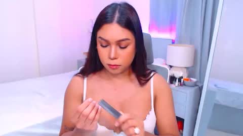 Snapshot of tasteofinnocence chatting on 03/30/26, 09:32 Miss Tati online show from 03/30/26, 09:32