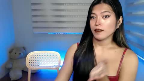 Snapshot of tasteofinnocent69 chatting on 02/03/25, 04:25   online show from 02/03/25, 04:25