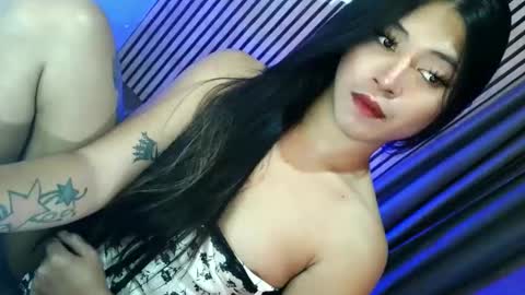   online show from 11/23/25, 02:00