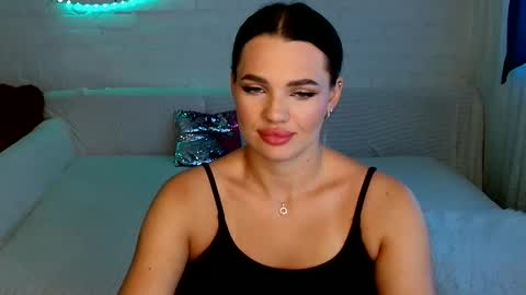 tasty_babyy online show from 09/09/25, 11:32