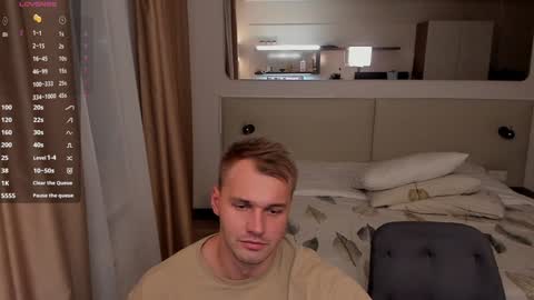 Snapshot of tasty_justin chatting on 12/06/24, 02:35 My shows 2100500 UTC3 online show from 12/06/24, 02:35