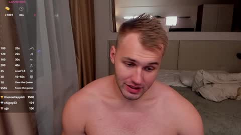 Snapshot of tasty_justin chatting on 12/21/24, 11:13 My shows 2100500 UTC3 online show from 12/21/24, 11:13