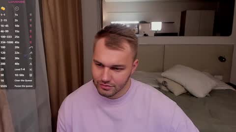 Snapshot of tasty_justin chatting on 12/25/24, 03:08 My shows 2100500 UTC3 online show from 12/25/24, 03:08