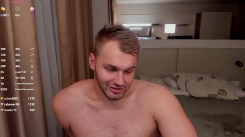 Snapshot of tasty_justin chatting on 01/02/25, 11:27 My shows 2100500 UTC3 online show from 01/02/25, 11:27