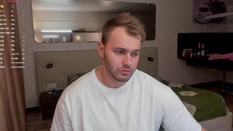 Snapshot of tasty_justin chatting on 01/21/25, 02:33 My shows 2100500 UTC3 online show from 01/21/25, 02:33