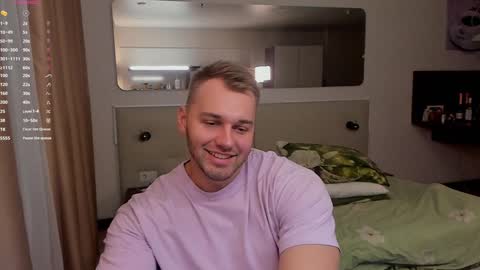 Snapshot of tasty_justin chatting on 01/25/25, 04:02 My shows 2100500 UTC3 online show from 01/25/25, 04:02