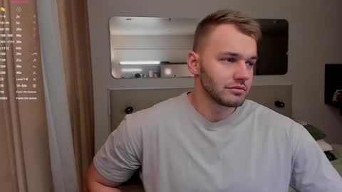 Snapshot of tasty_justin chatting on 01/28/25, 03:25 My shows 2100500 UTC3 online show from 01/28/25, 03:25