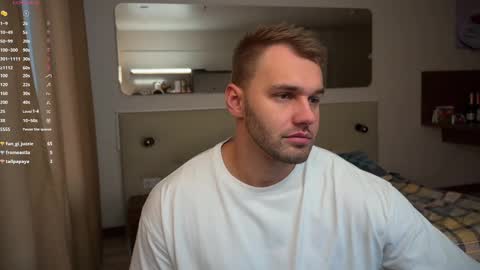 Snapshot of tasty_justin chatting on 03/09/25, 04:49 My shows 2100500 UTC3 online show from 03/09/25, 04:49