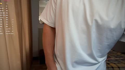 Snapshot of tasty_justin chatting on 03/11/25, 05:49 My shows 2100500 UTC3 online show from 03/11/25, 05:49