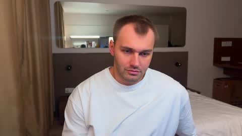 My shows 2100500 UTC3 online show from 11/14/25, 04:44