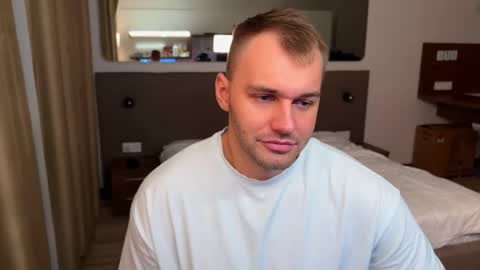 My shows 2100500 UTC3 online show from 12/05/25, 06:37