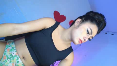 Vannesa online show from 02/14/25, 11:53