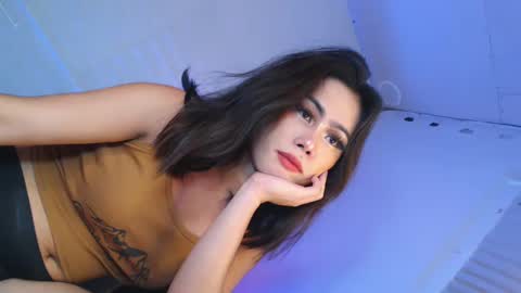 Vannesa online show from 03/04/25, 03:44