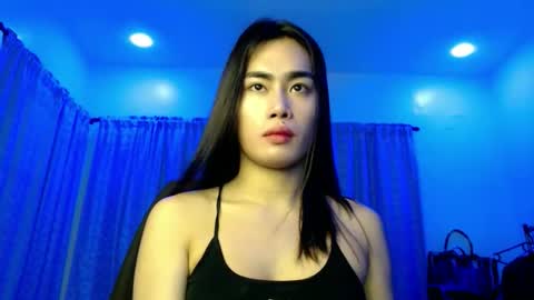 Vannesa online show from 09/13/25, 12:43