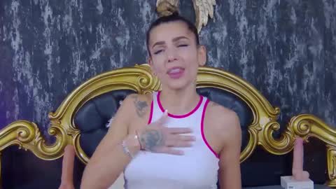 TastyPatricia online show from 01/31/25, 10:20