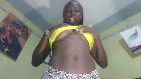 tat493864 online show from 10/15/25, 04:18