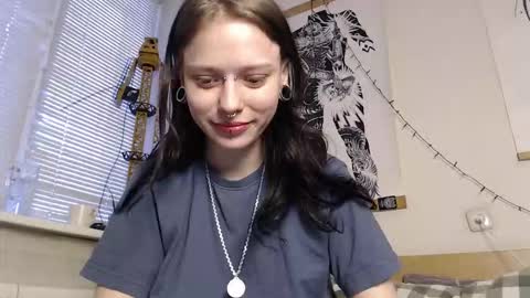 Snapshot of tata__goth_ chatting on 03/11/26, 11:27 tata__goth_ online show from 03/11/26, 11:27