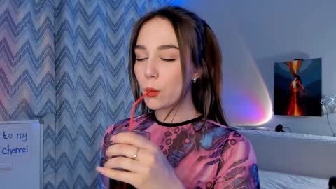 Snapshot of tate_angel chatting on 12/04/24, 04:16 Tate online show from 12/04/24, 04:16