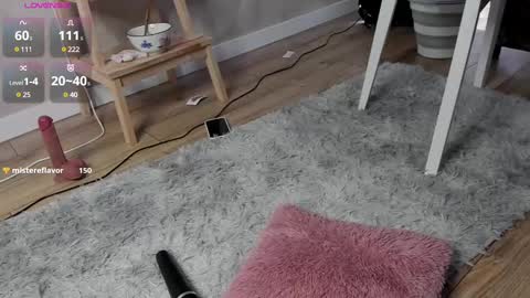 Lizzy online show from 03/02/25, 07:56