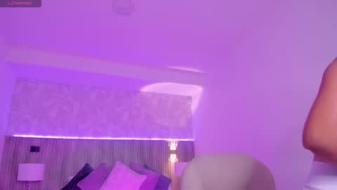 Snapshot of tathy_miller chatting on 11/19/25, 03:17 Tathy online show from 11/19/25, 03:17