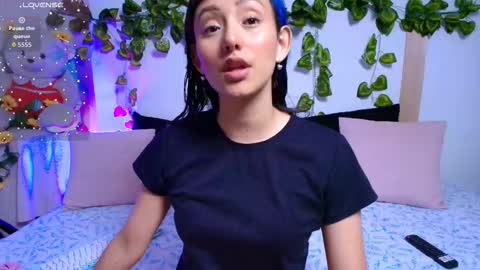 Snapshot of tati_cardenas chatting on 01/08/26, 05:10 AME online show from 01/08/26, 05:10