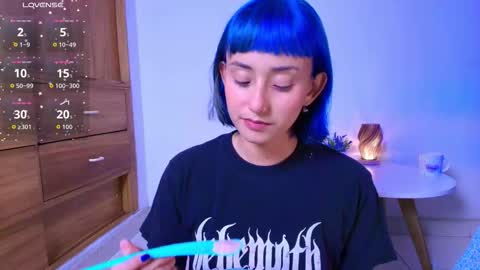 Snapshot of tati_cardenas chatting on 03/20/26, 05:45 AME online show from 03/20/26, 05:45