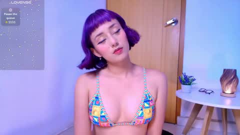 Snapshot of tati_cardenas chatting on 05/12/26, 04:31 AME online show from 05/12/26, 04:31