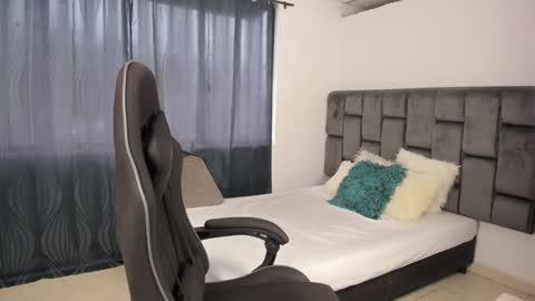 Snapshot of tati_jones chatting on 02/03/25, 09:39 Tatiana online show from 02/03/25, 09:39