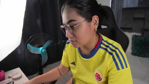 Snapshot of tati_jones chatting on 09/30/25, 07:30 Tatiana online show from 09/30/25, 07:30