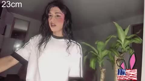 Snapshot of tatiana_hunter chatting on 04/06/26, 08:48 tatiana_hunter online show from 04/06/26, 08:48