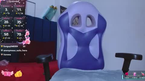 Snapshot of tatiana_star1 chatting on 09/25/25, 09:51 tatiana_star1 online show from 09/25/25, 09:51