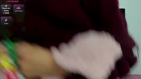 Snapshot of tatiana_valencia chatting on 01/03/25, 04:16 Tati online show from 01/03/25, 04:16